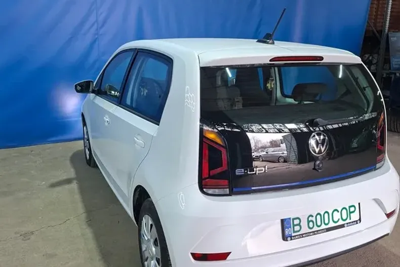 Volkswagen up! din 2020 cu 29.468 km - oferta VOL209389 - foto 6