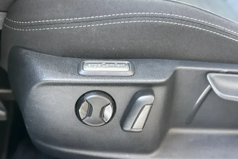 Volkswagen Passat din 2021 cu 108.000 km - oferta VOL209392 - foto 20