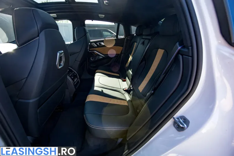 BMW X6 M (Seria X) din 2025 cu 100 km - oferta BMW209401 - foto 32