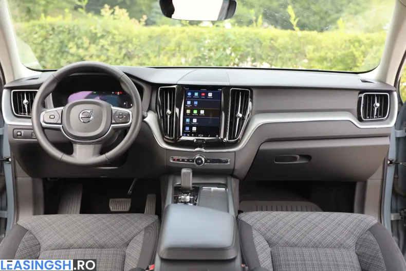 Volvo XC60 din 2022 cu 72.964 km - oferta VOL209402 - foto 17
