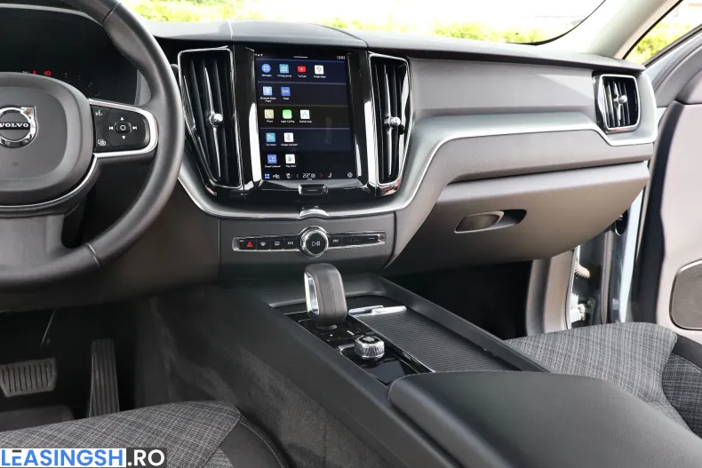 Volvo XC60 din 2022 cu 72.964 km - oferta VOL209402 - foto 30