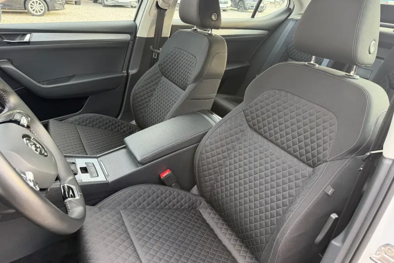 Skoda Superb din 2022 cu 168.178 km - oferta SKO209409 - foto 13