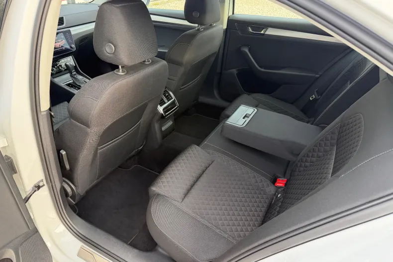 Skoda Superb din 2022 cu 168.178 km - oferta SKO209409 - foto 24