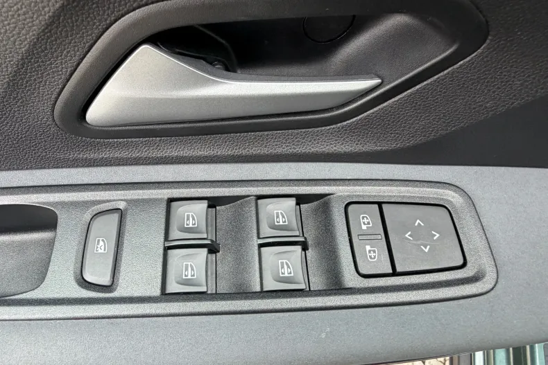 Dacia Jogger din 2025 cu 15.800 km - oferta DAC209410 - foto 27