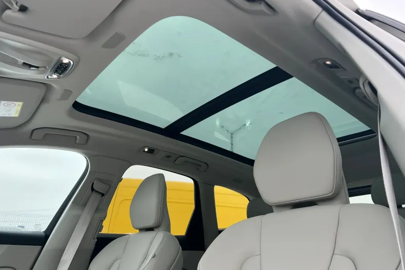 Volvo XC60 din 2021 cu 46.000 km - oferta VOL209420 - foto 23
