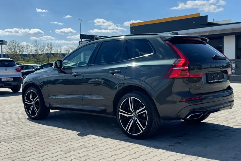 Volvo XC60 din 2021 cu 167.100 km - oferta VOL209426 - foto 4