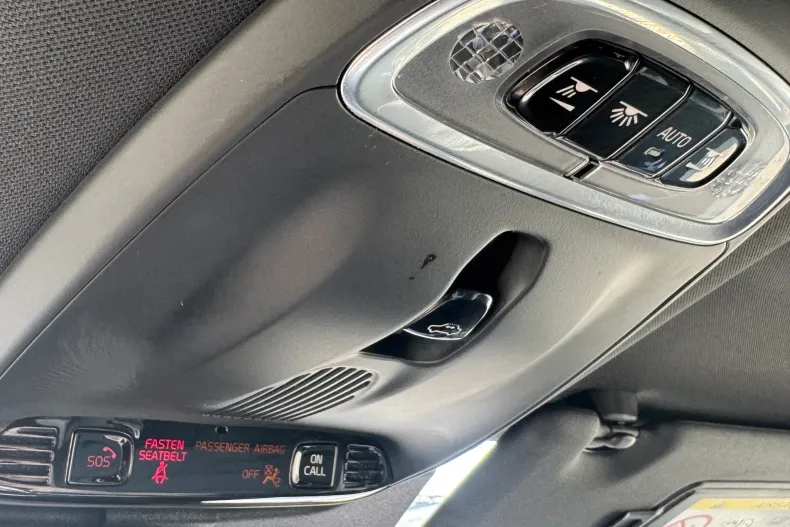 Volvo XC60 din 2021 cu 167.100 km - oferta VOL209426 - foto 30