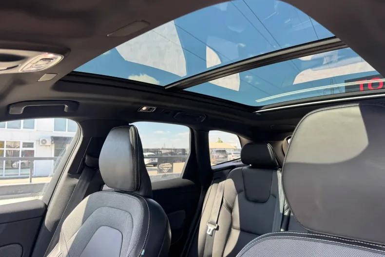 Volvo XC60 din 2021 cu 167.100 km - oferta VOL209426 - foto 32