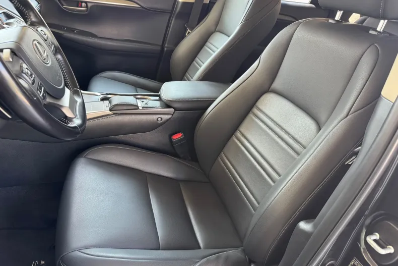Lexus Seria NX din 2021 cu 139.950 km - oferta LEX209429 - foto 6