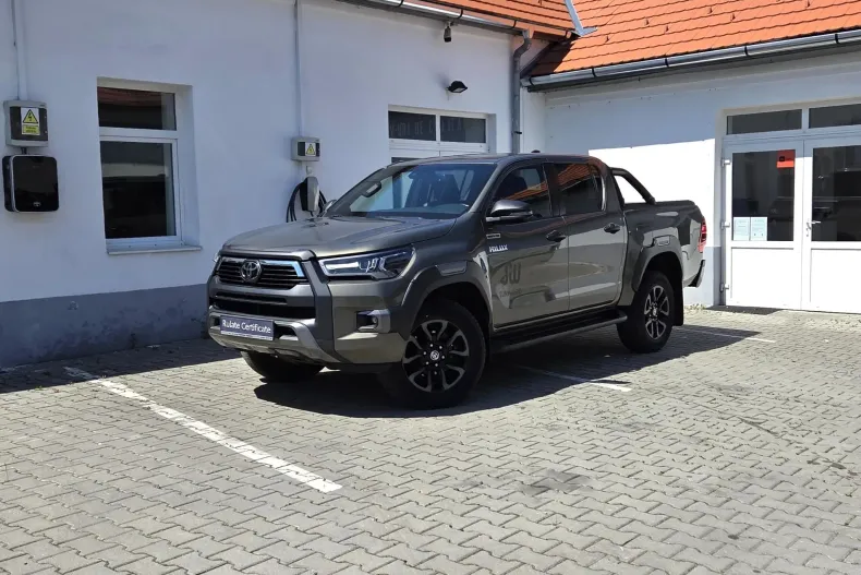 Toyota Hilux din 2022 cu 100.000 km - oferta TOY209431 - foto 1