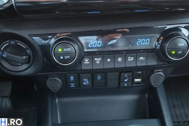 Toyota Hilux din 2022 cu 100.000 km - oferta TOY209431 - foto 23