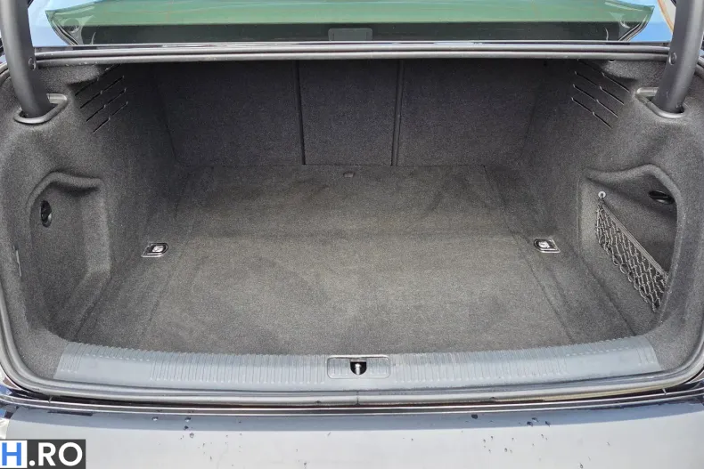 Audi A4 din 2020 cu 153.000 km - oferta AUD209432 - foto 34