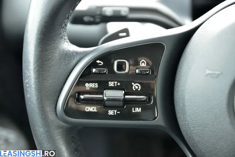 Mercedes-Benz GLB din 2021 cu 165.328 km - oferta MER209436 - foto 14