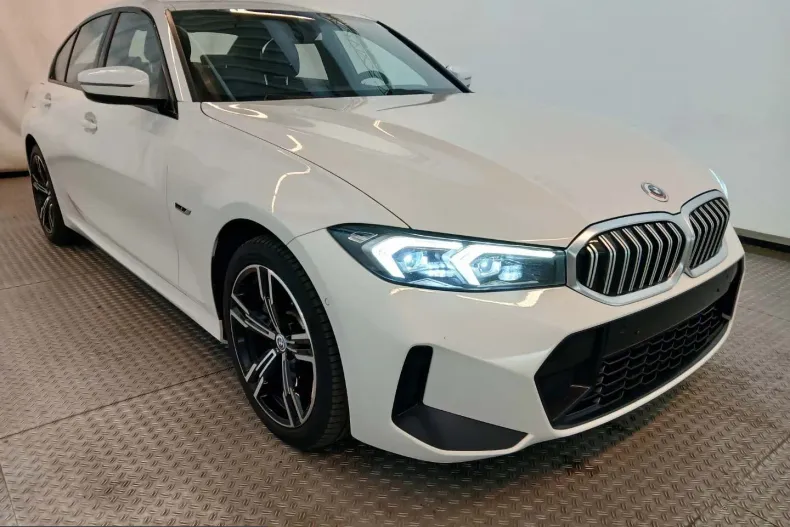 BMW 320e (Seria 3) din 2022 cu 155.000 km - oferta BMW209444 - foto 1