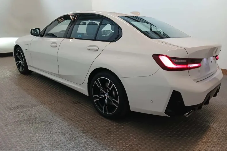 BMW 320e (Seria 3) din 2022 cu 155.000 km - oferta BMW209444 - foto 3