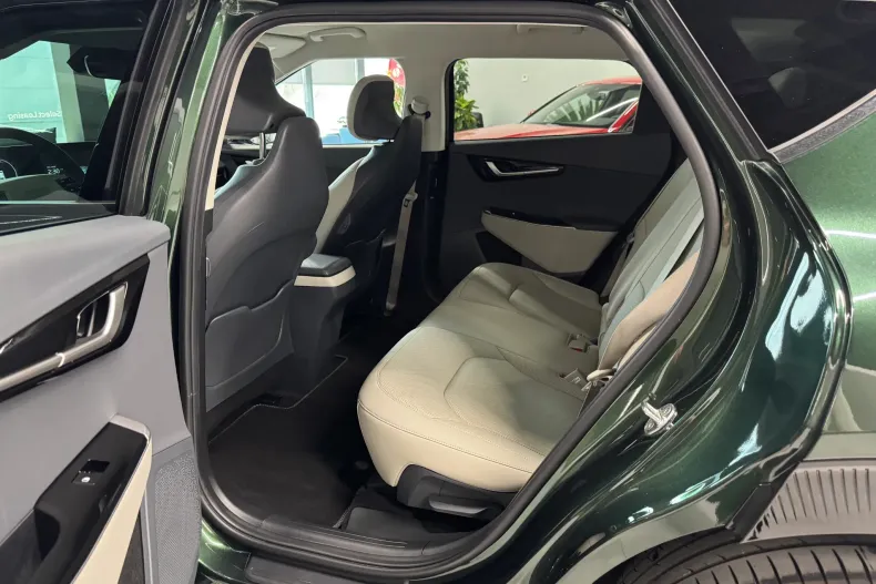 Kia EV6 din 2022 cu 81.155 km - oferta KIA209451 - foto 8