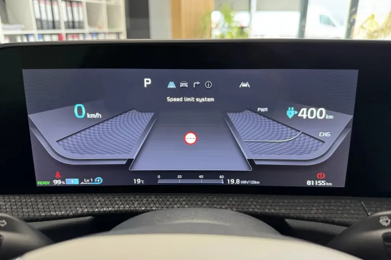 Kia EV6 din 2022 cu 81.155 km - oferta KIA209451 - foto 12