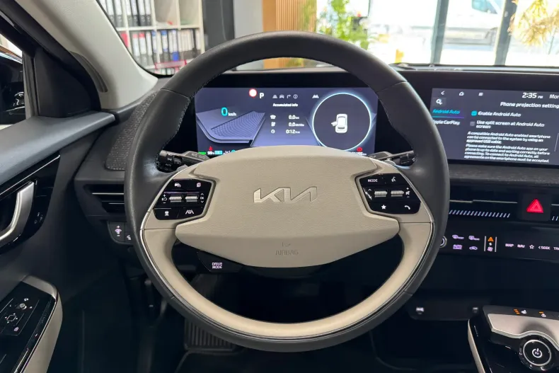 Kia EV6 din 2022 cu 81.155 km - oferta KIA209451 - foto 21