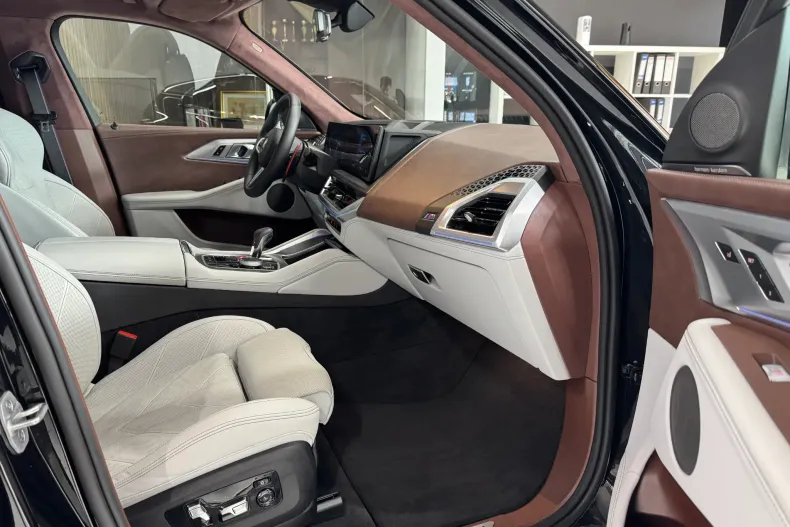 BMW XM (Seria X) din 2025 cu 28.000 km - oferta BMW209456 - foto 12