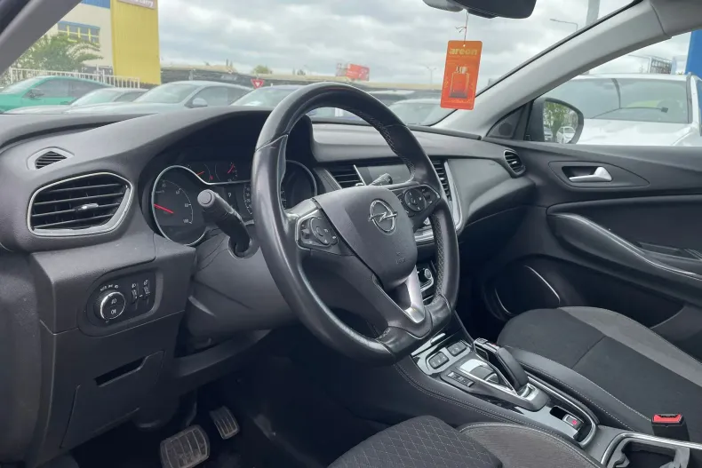 Opel Grandland (X) din 2020 cu 62.000 km - oferta OPE209458 - foto 5
