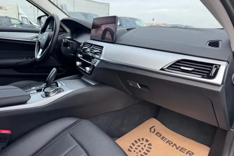BMW 530e (Seria 5) din 2022 cu 128.676 km - oferta BMW209461 - foto 14