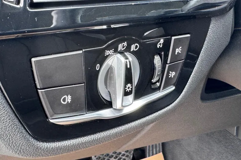 BMW 530e (Seria 5) din 2022 cu 128.676 km - oferta BMW209461 - foto 23