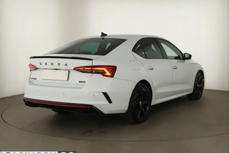 Skoda Octavia din 2025 cu 29.824 km - oferta SKO209462 - foto 7