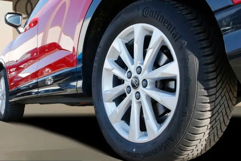 Audi Q3 din 2025 cu 12.050 km - oferta AUD209465 - foto 6