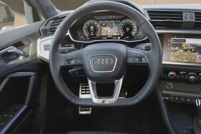 Audi Q3 din 2025 cu 12.050 km - oferta AUD209465 - foto 8