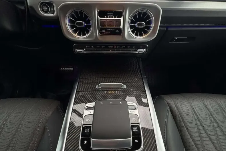 Mercedes-Benz G 63 AMG (Clasa G) din 2025 cu 19.000 km - oferta MER209472 - foto 18