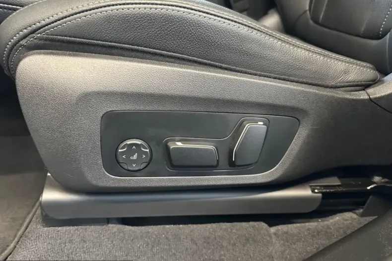 BMW X3 (Seria X) din 2024 cu 16.680 km - oferta BMW209484 - foto 17