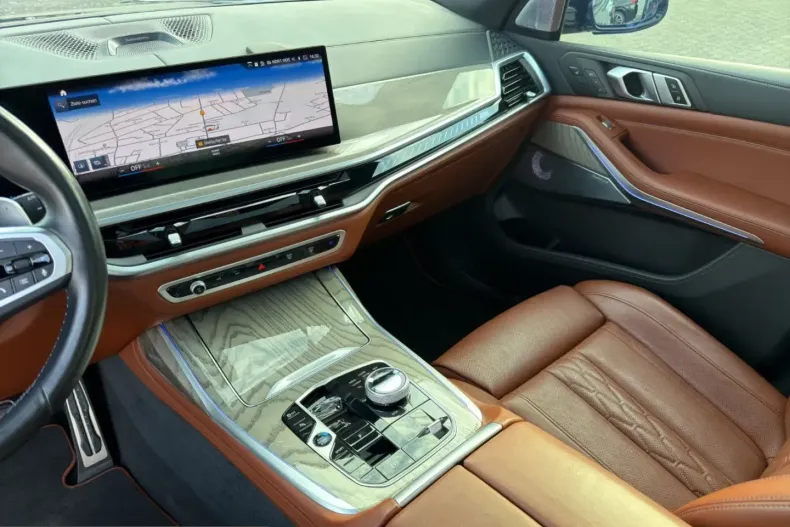 BMW X7 M60 (Seria X) din 2023 cu 109.900 km - oferta BMW209495 - foto 13