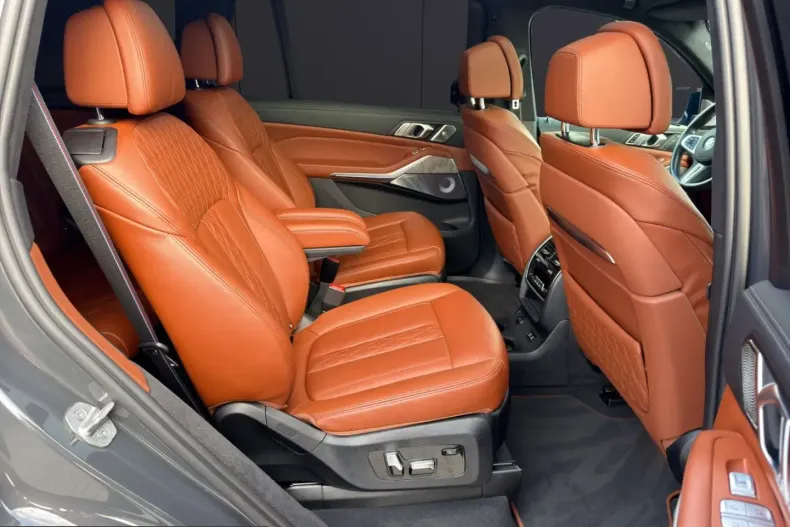 BMW X7 M60 (Seria X) din 2023 cu 109.900 km - oferta BMW209495 - foto 19
