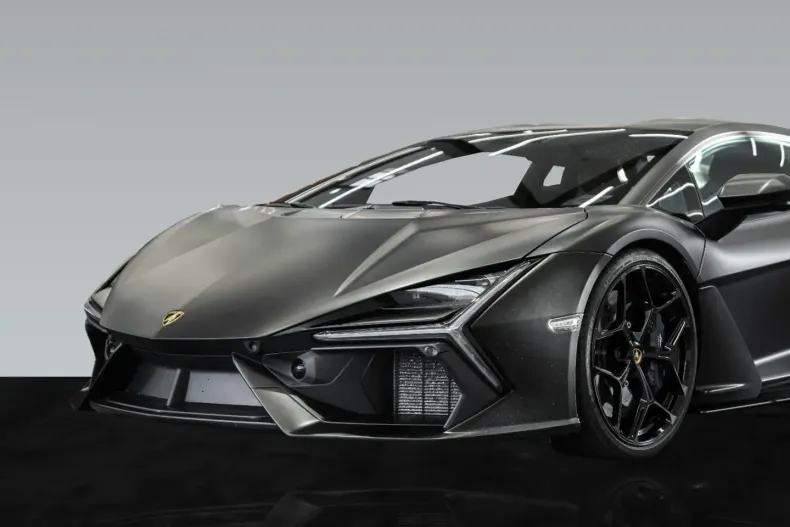 Lamborghini Revuelto din 2025 cu 3.290 km - oferta LAM209496 - foto 11