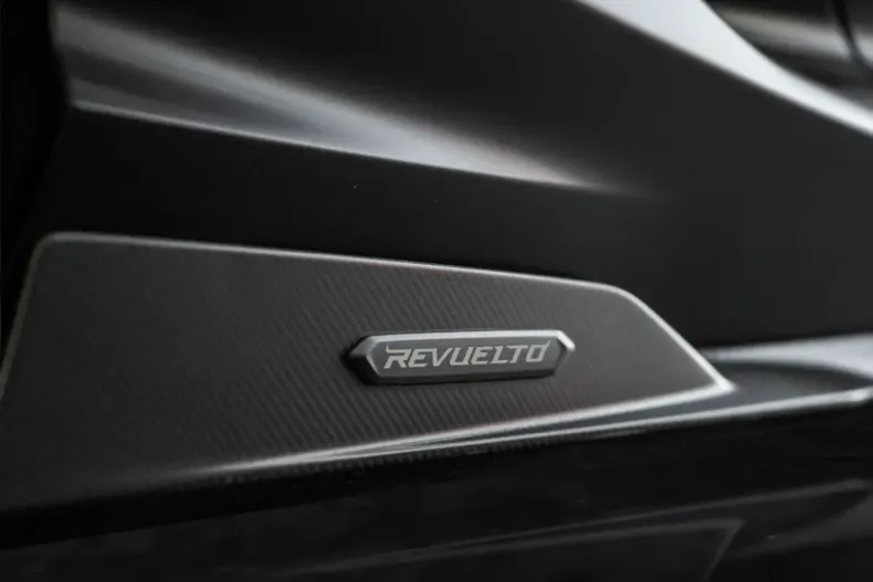 Lamborghini Revuelto din 2025 cu 3.290 km - oferta LAM209496 - foto 18