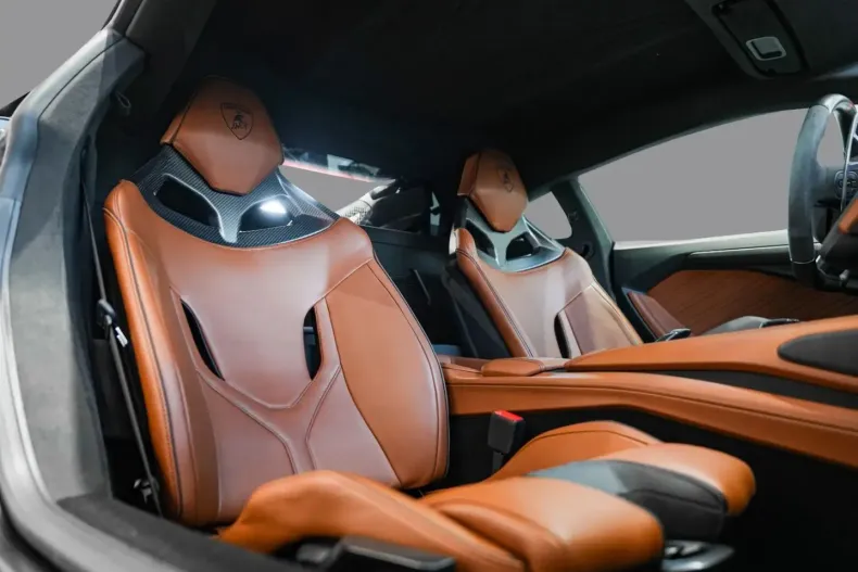 Lamborghini Revuelto din 2025 cu 3.290 km - oferta LAM209496 - foto 29