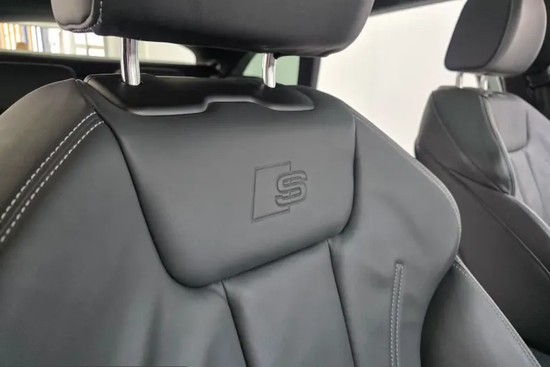 Audi A4 din 2024 cu 12.001 km - oferta AUD209504 - foto 21