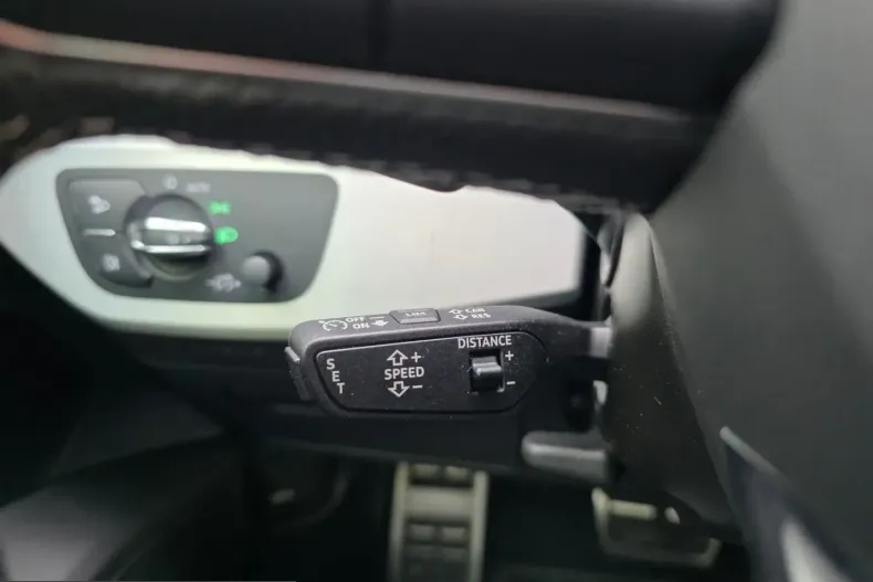 Audi A4 din 2024 cu 12.001 km - oferta AUD209504 - foto 25
