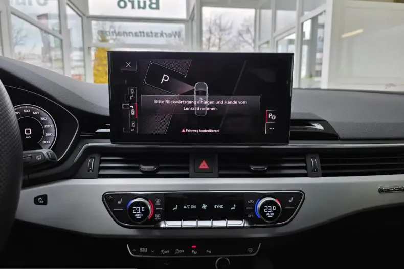 Audi A4 din 2024 cu 12.001 km - oferta AUD209504 - foto 41