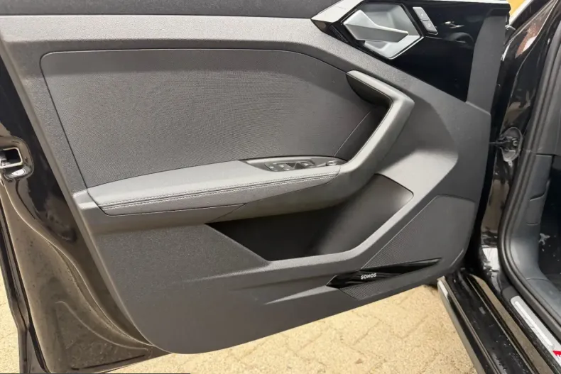 Audi A1 din 2025 cu 10.793 km - oferta AUD209505 - foto 33