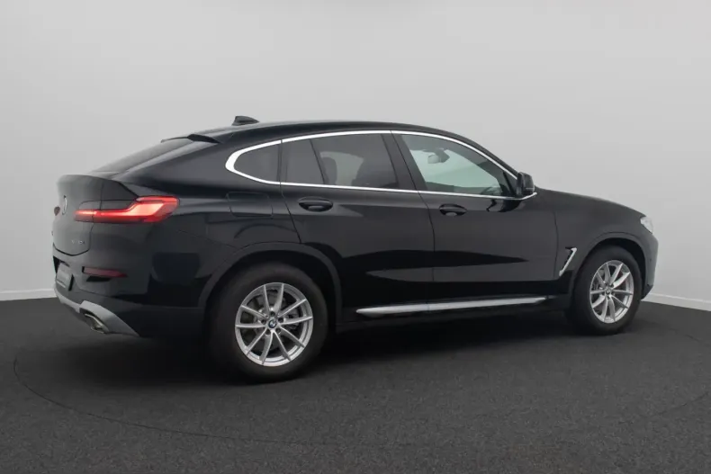 BMW X4 (Seria X) din 2022 cu 25.593 km - oferta BMW209509 - foto 6