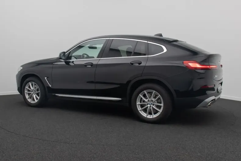 BMW X4 (Seria X) din 2022 cu 25.593 km - oferta BMW209509 - foto 10