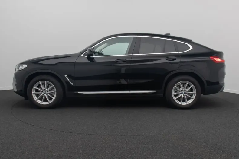 BMW X4 (Seria X) din 2022 cu 25.593 km - oferta BMW209509 - foto 11