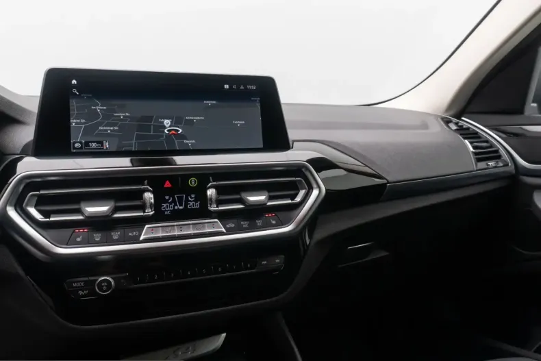 BMW X4 (Seria X) din 2022 cu 25.593 km - oferta BMW209509 - foto 21