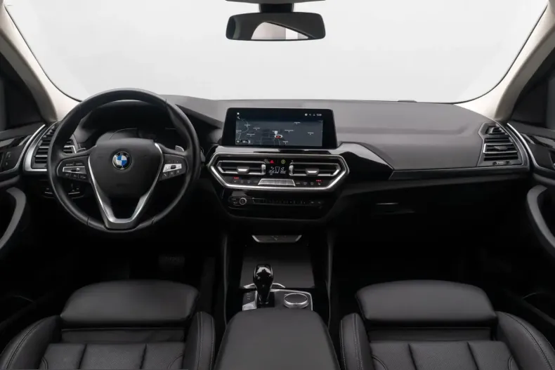 BMW X4 (Seria X) din 2022 cu 25.593 km - oferta BMW209509 - foto 39