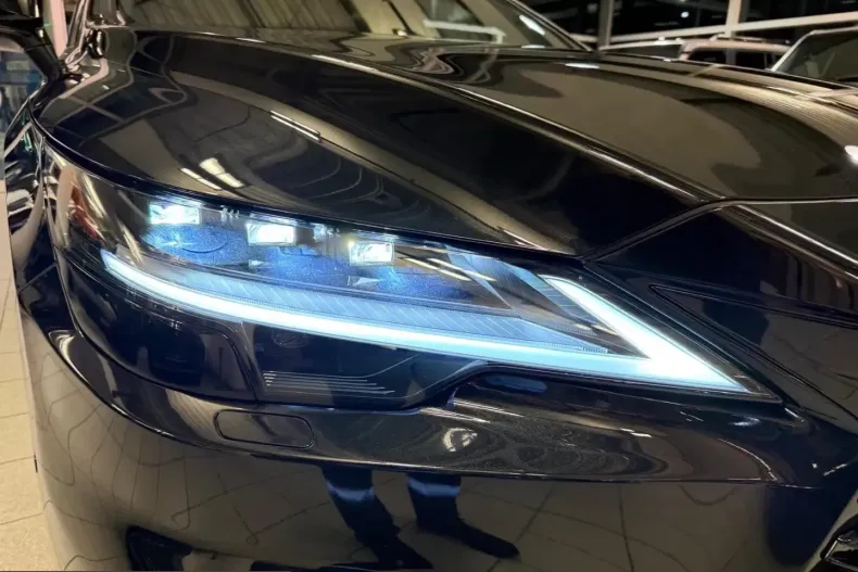 Lexus RX 500 din 2025 cu 20 km - oferta LEX209516 - foto 3