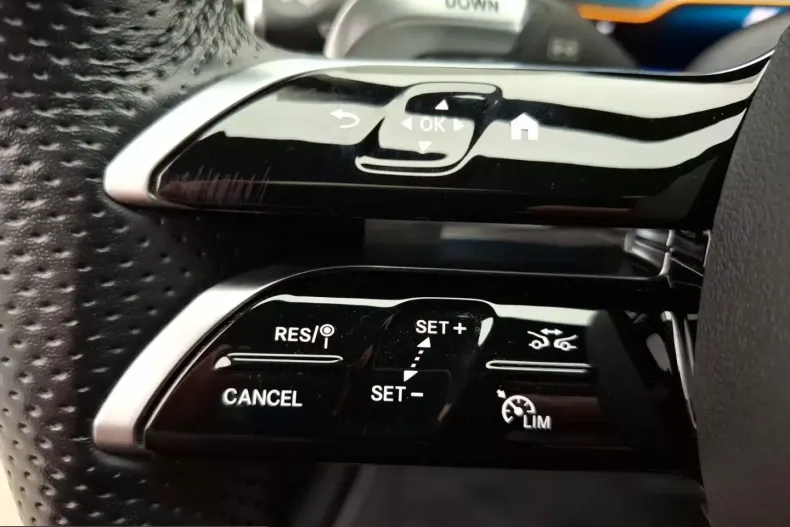 Mercedes-Benz E 53 AMG (Clasa E) din 2021 cu 29.621 km - oferta MER209517 - foto 14