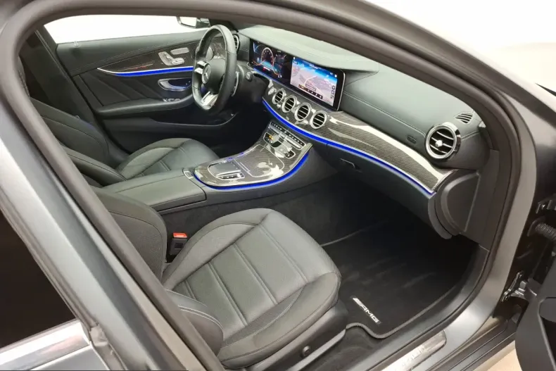 Mercedes-Benz E 53 AMG (Clasa E) din 2021 cu 29.621 km - oferta MER209517 - foto 21