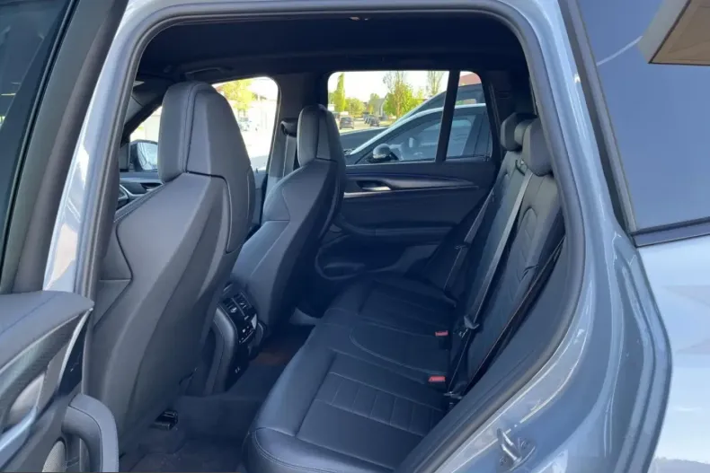 BMW X3 (Seria X) din 2024 cu 12.495 km - oferta BMW209520 - foto 25