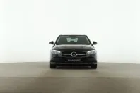 Mercedes-Benz C 180 (Clasa C) din 2025 cu 5.511 km - oferta MER209521 - foto 1